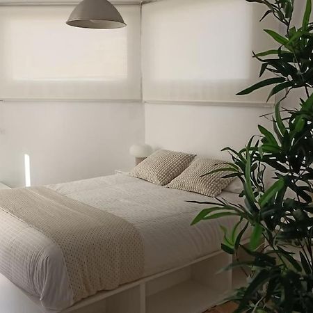 Апартаменты Salitre Malaga Center Экстерьер фото